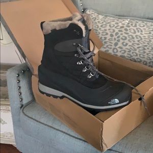 NF women’s boots